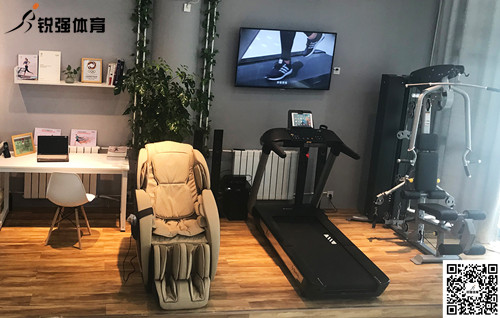 星空·综合济南一位客户的私家健身房